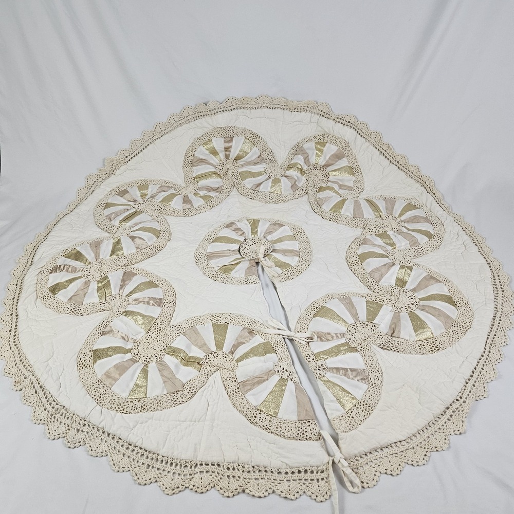 Vtg Patchwork Crochet Christmas Tree Skirt Quilted Large Gold Lame Grandmacore